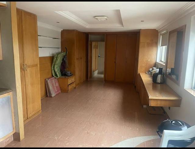 6 BEDROOM APARTMENT FOR SALE IN MARINE PARADE